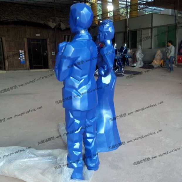 玻璃钢模特雕塑侧面2